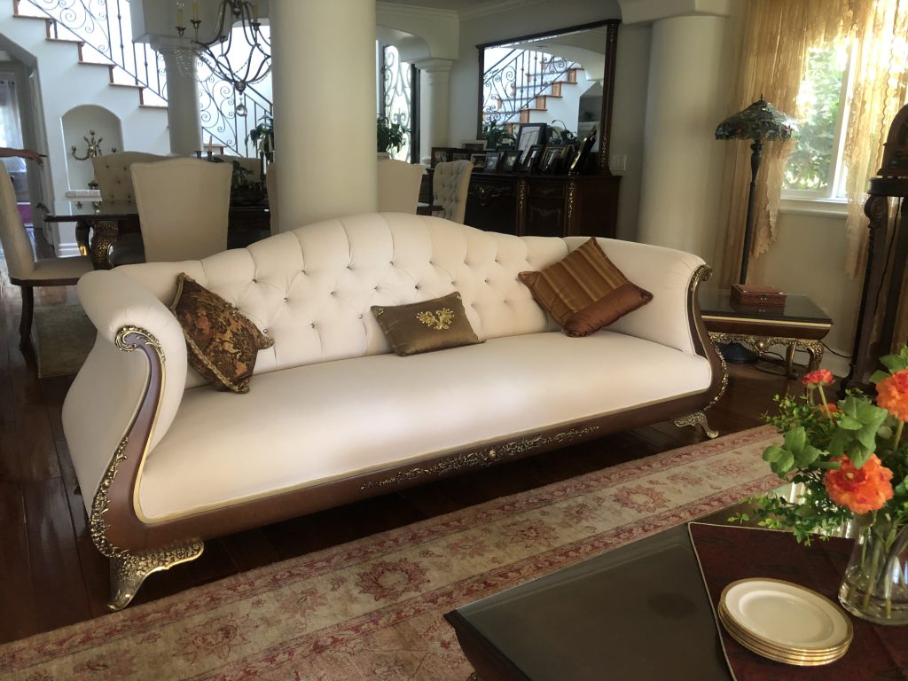 Residential tufted sofa reupholstery